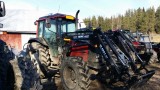 KHP- 2000 pro air conditioning installed in a Valtra 800 tractor.